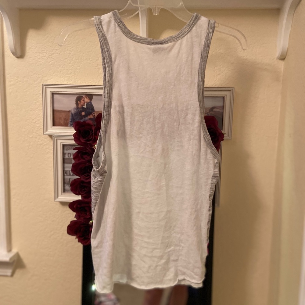 Victoria’s Secret PINK Tank Top